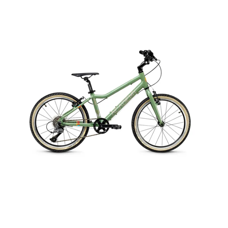 ACADEMY Grade 4 - 20" (od 115 cm)