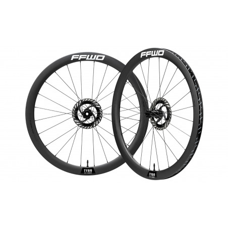 FFWD TYRO V3 (45 mm), karbónová, kotoučová, plášťová